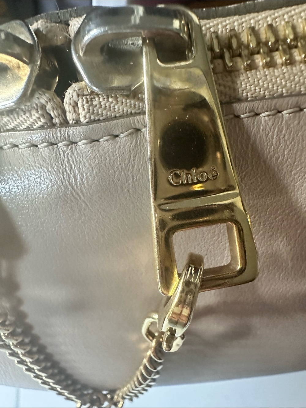 Chloe small leather satchel with Kate spade adjustable strap included - Picture 5 of 14